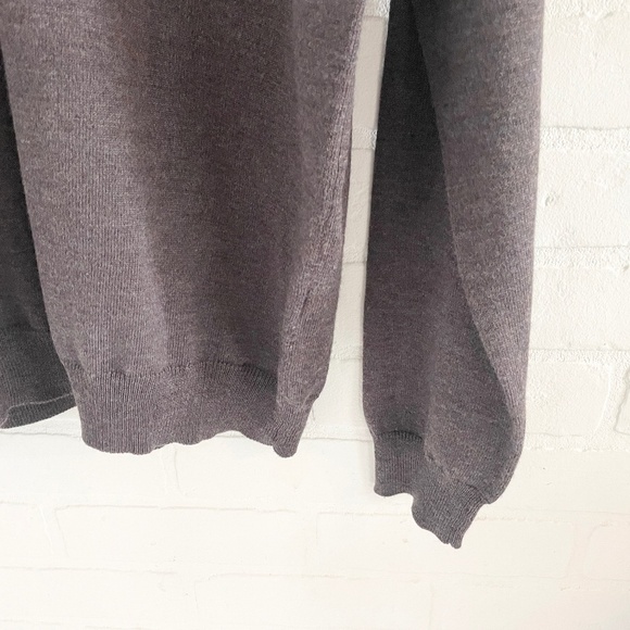 Joseph Abboud Knit Sweater V neckline 100% Extra fine Merino Wool Taupe Gray L - Picture 5 of 9